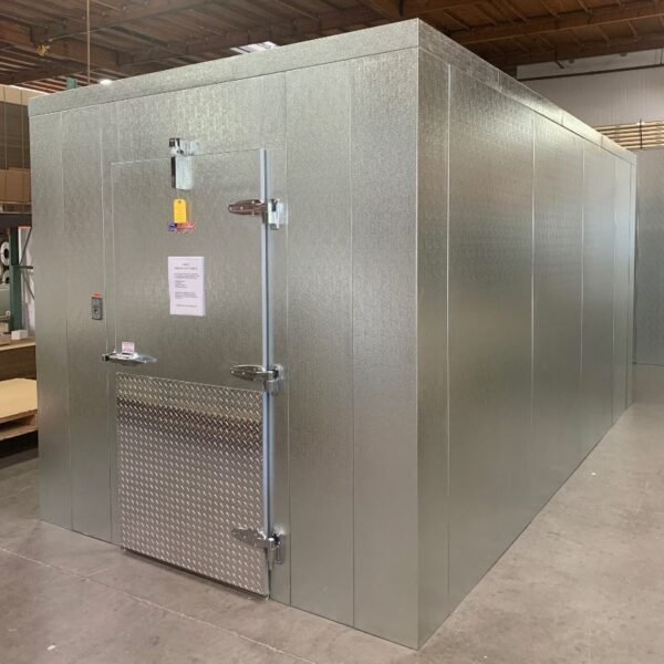 Buy Commercial Outdoor Walk In Coolers 8×8 Online - Image 5